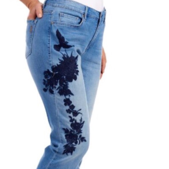 LAST! Size 6 Fit like 8 NWT Embroidered Boyf - Picture 4 of 9